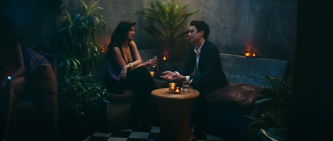 Selena Gomez ra MV mới - 1 mũi tên trúng 2 người yêu cũ: tên bài hát thì trùng MV của Justin Bieber, hình ảnh thì gợi đến The Weeknd? - Ảnh 8.