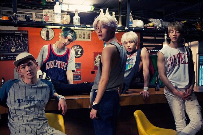 Kpop Gen 2 và 3 từng có thời đấu nhau cực “gắt”: BIGBANG và EXO đối đầu gay cấn, từ tân binh đến nhóm lão làng cứ comeback là có hit - Ảnh 10.