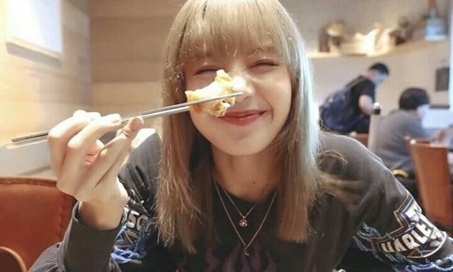 Nhờ bí quyết gì mà Lisa (BLACKPINK) lại sở hữu được vòng eo 51cm cùng trọng lượng cơ thể chỉ vỏn vẹn có 45kg? - Ảnh 5.