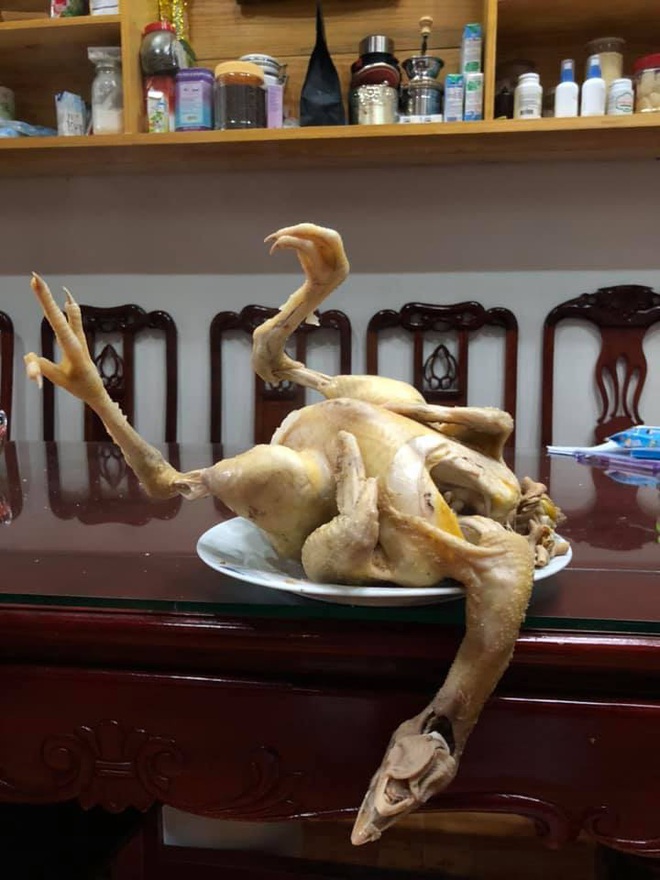 T&igrave;m thấy hung thần của hội gh&eacute;t bếp: Cuộc đời em l&agrave; một đường thẳng, chỉ v&igrave; luộc g&agrave; m&agrave;... toang - Ảnh 5.