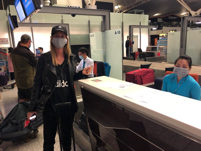 Vietnam Airlines chuy&ecirc;n chở c&ocirc;ng d&acirc;n Anh v&agrave; c&ocirc;ng d&acirc;n Việt Nam hồi hương - Ảnh 3.