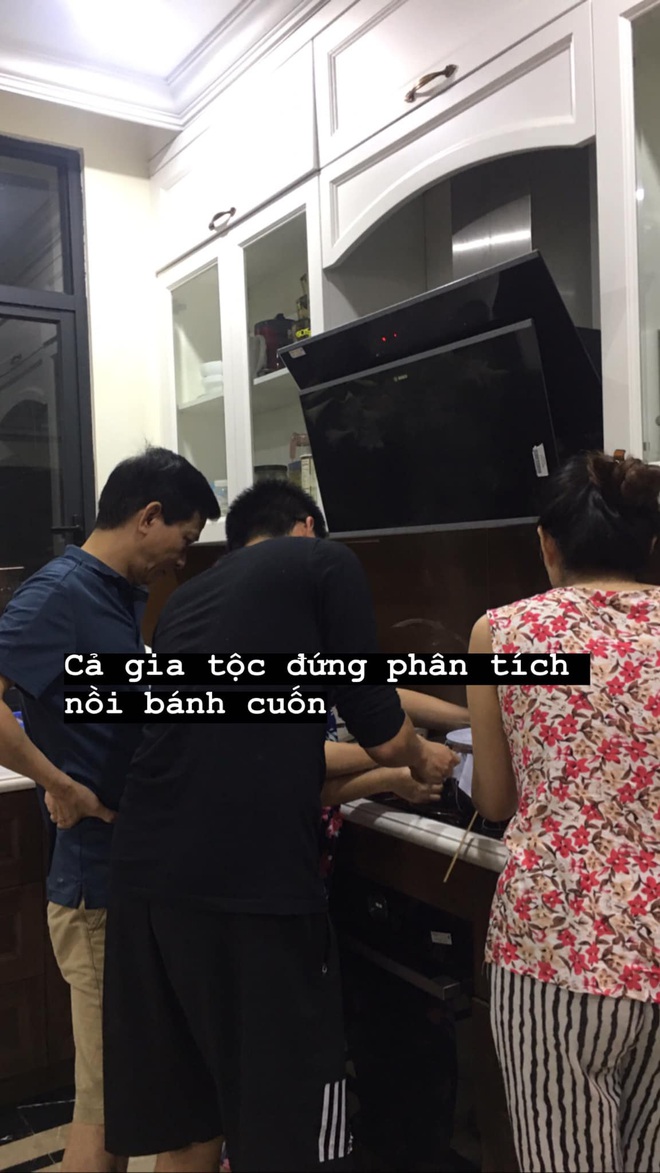 Đĩa bánh cuốn “phá hoại hạnh phúc gia đình”: cả nhà xúm lại làm bánh cuốn trong những ngày cách ly nhưng kết quả lại chẳng ai được miếng nào - Ảnh 3.