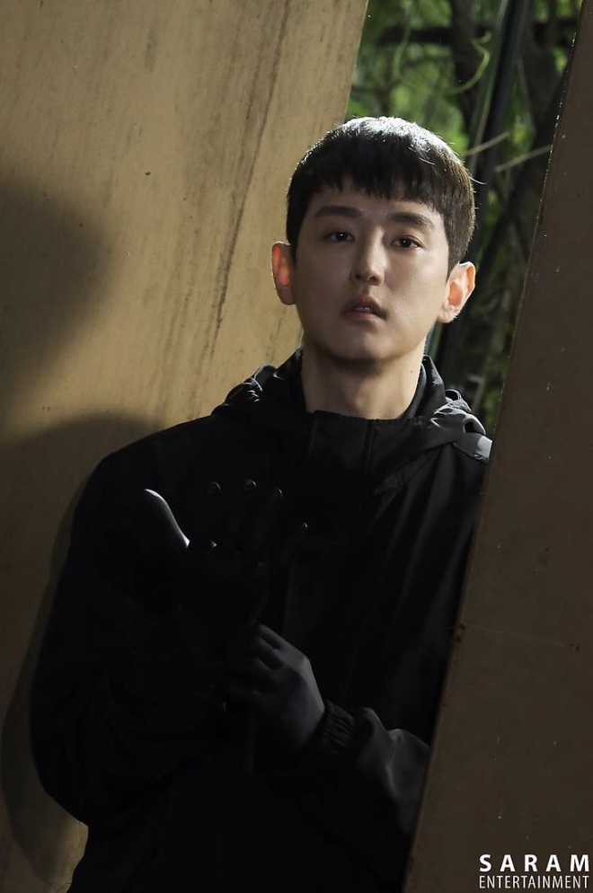 Lộ mặt siêu phản diện cực phẩm đóng vai bố Lee Min Ho, NSX Quân Vương Bất Diệt quyết nhây đến phút chót? - Ảnh 4.