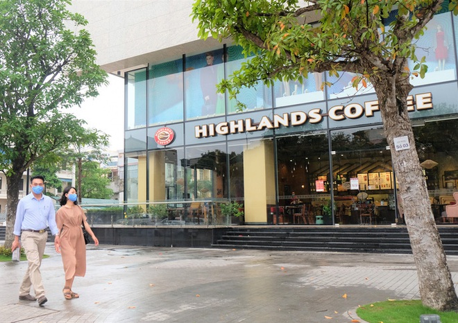 Thuộc nh&oacute;m nguy cơ thấp, Thanh H&oacute;a vẫn ra c&ocirc;ng điện khẩn, tiếp tục gi&atilde;n c&aacute;ch x&atilde; hội tới ng&agrave;y 30-4  - Ảnh 1.