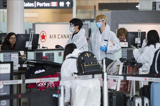  Khuyến c&aacute;o c&ocirc;ng d&acirc;n Việt Nam tại Canada thận trọng với c&aacute;c chuyến bay chưa cấp ph&eacute;p  - Ảnh 1.