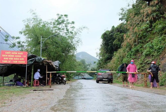  Y&ecirc;u cầu kh&ocirc;ng mời người tỉnh ngo&agrave;i tới Thanh H&oacute;a để ph&ograve;ng chống dịch Covid-19  - Ảnh 1.