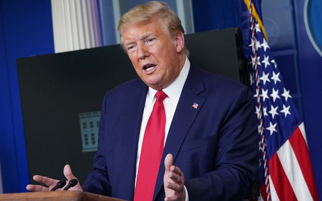 Tổng thống Trump th&ocirc;ng b&aacute;o dỡ bỏ hạn chế đối với một số tiểu bang - Ảnh 1.