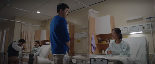 Cameo siêu hot tập 7 Hospital Playlist: Mẹ Sun Woo đòi mai mối cho giáo sư Ik Jun, hé lộ tập đặc biệt Reply 1988? - Ảnh 7.