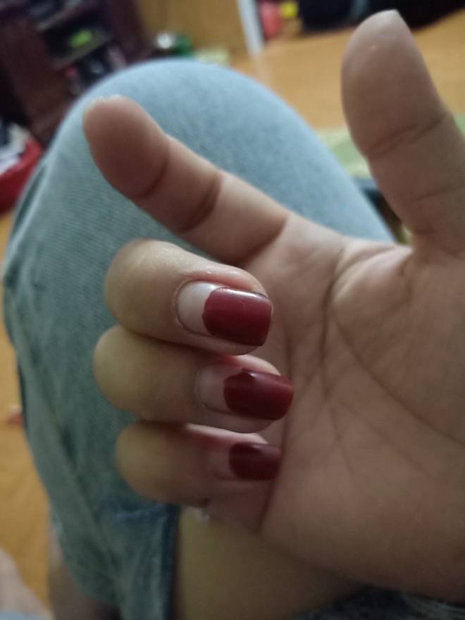 Hội con gái rủ nhau khoe móng tay sau chuỗi ngày tiệm nail đóng cửa: Vừa buồn cười vừa thấy thương - Ảnh 12.