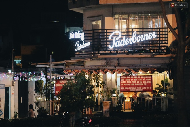 Quán ăn và cafe ở Sài Gòn chính thức đón khách, có nơi đã chật kín chỗ ngồi - Ảnh 16.