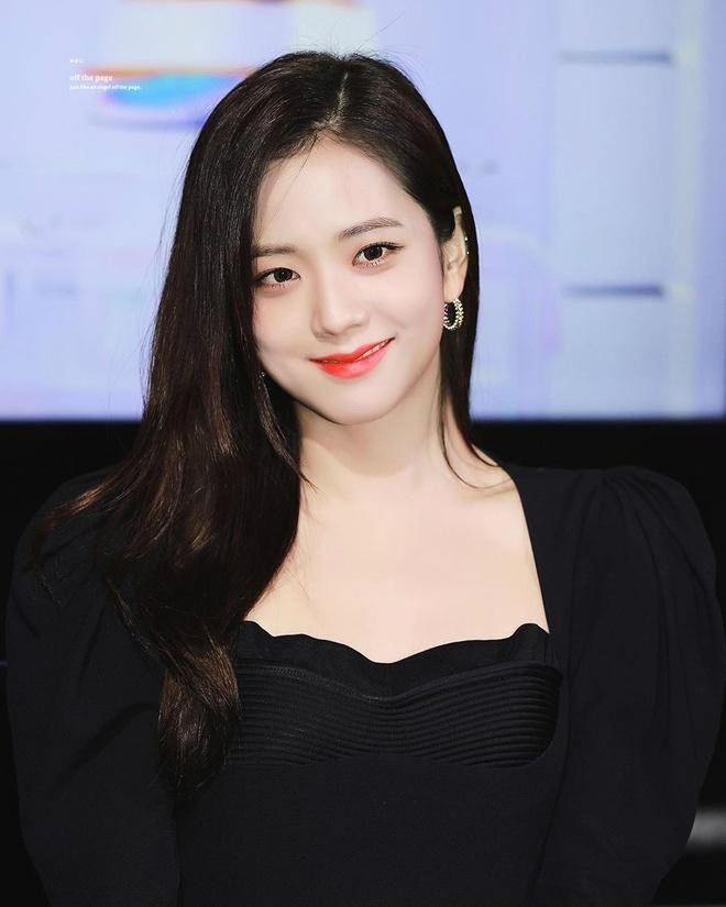 Nữ thần BLACKPINK v&ocirc; t&igrave;nh thấy ảnh cũ v&agrave; tiện đăng l&ecirc;n Instagram ai ngờ g&acirc;y b&atilde;o: Thể n&agrave;o được gọi l&agrave; Hoa hậu H&agrave;n Quốc! - Ảnh 7.