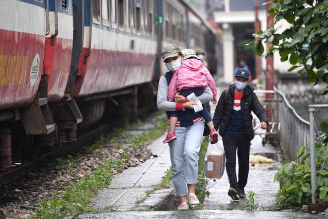 Đường sắt chạy thêm 1 đôi tàu Thống Nhất và một số đôi tàu địa phương theo chỉ đạo của Thủ tướng Chính phủ - Ảnh 13.