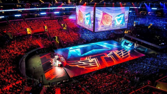 Cộng đồng game thủ Hàn Quốc phẫn nộ với quyết định 3 slot khu vực LCK của Riot Games - Ảnh 3.