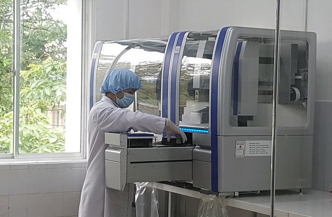 C&ocirc;ng ty b&aacute;n m&aacute;y x&eacute;t nghiệm cho Quảng Nam gi&aacute; 7,23 tỉ đồng n&oacute;i g&igrave;? - Ảnh 1.