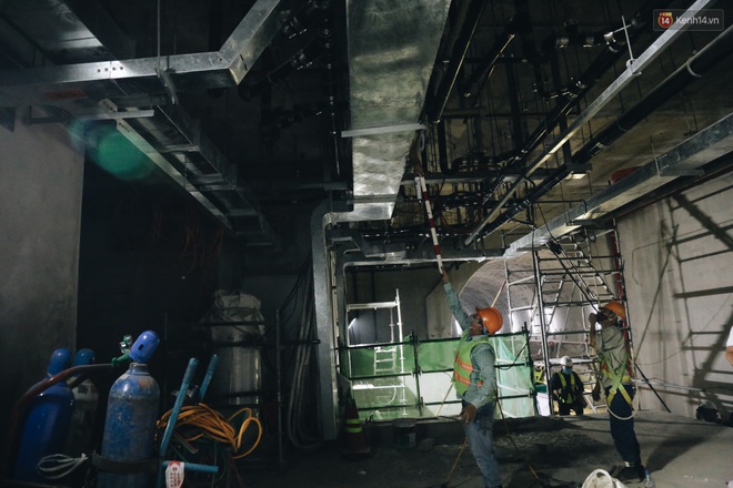 Ga ngầm Metro đầu tiên được hoàn thành ở Sài Gòn: Ngỡ như “thiên đường” dưới lòng đất, thiết kế theo kiến trúc của Nhà hát Thành phố - Ảnh 19. Ga ngầm Metro đầu tiên được hoàn thành ở Sài Gòn: Ngỡ như “thiên đường” dưới lòng đất, thiết kế theo kiến trúc của Nhà hát Thành phố - Ảnh 19.