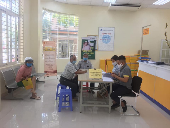 Đ&agrave; Nẵng bắt đầu chi tiền hỗ trợ dịch Covid-19 - Ảnh 1.