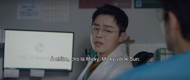 5 khoảnh khắc cười ná thở ở Hospital Playlist: Đỉnh cao là màn líu lưỡi Ik Sun là em gái, Micky là chó, chó là Ik Sun - Ảnh 18.