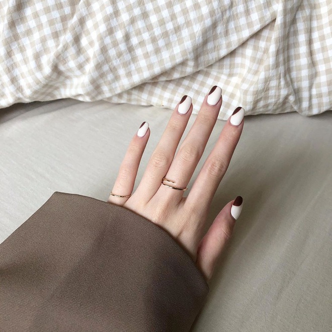 Bộ nail làm tăng thần thái là có thật: 12 mẫu nail sang-xịn-mịn bạn nên ghim ngay đợi ngày bung lụa - Ảnh 11.