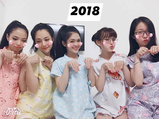 Tưởng gái xinh chơi thân dễ toang, ai ngờ có hội bạn 4 năm toàn girl chân dài hợp nhau từ gu ăn mặc tới tính cách - Ảnh 1. Tưởng gái xinh chơi thân dễ toang, ai ngờ có hội bạn 4 năm toàn girl chân dài hợp nhau từ gu ăn mặc tới tính cách - Ảnh 1.