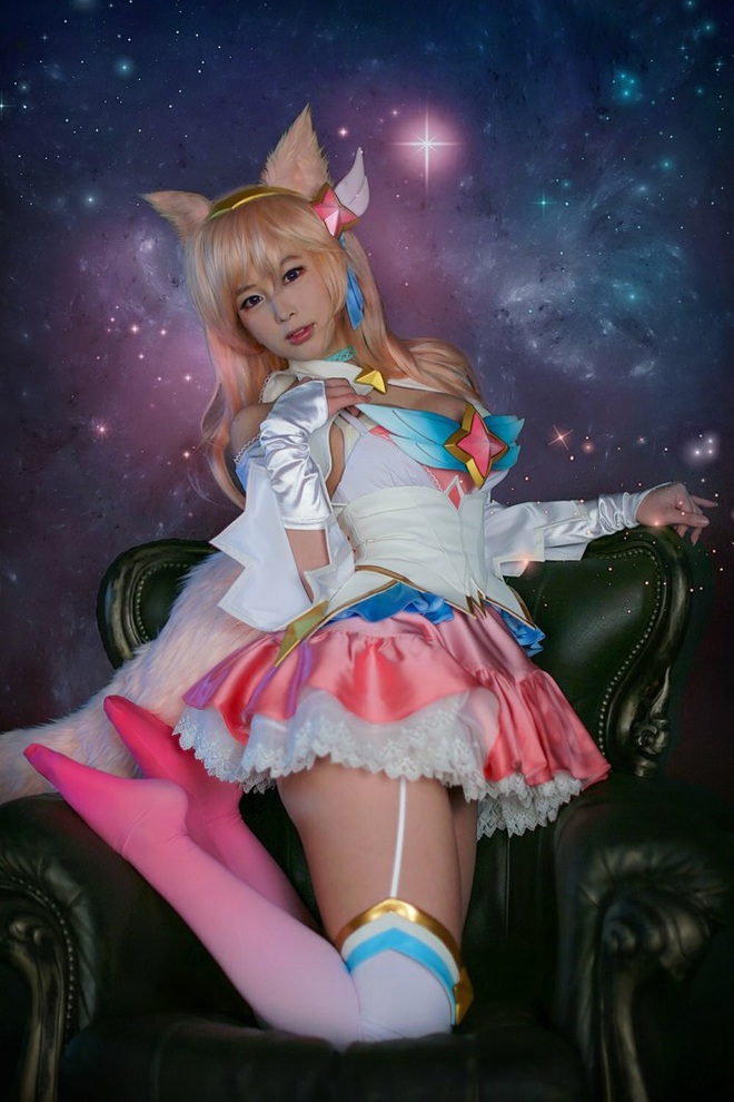 Ngất ngây lên tận vũ trụ với bộ ảnh cosplay Ahri Vệ binh Tinh Tú phiên bản Hàn Quốc, đã là nam nhân thì khó rời mắt - Ảnh 3.