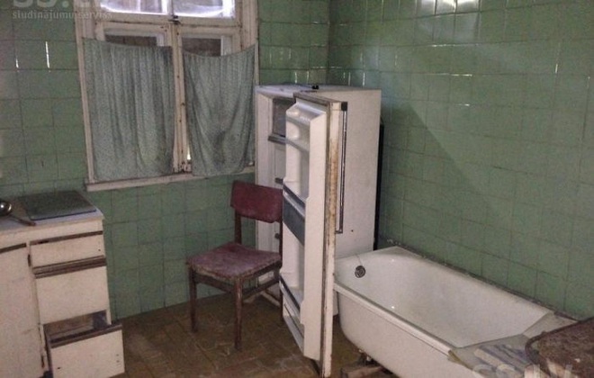 Tuyển tập những ng&ocirc;i nh&agrave; c&oacute; thiết kế nội thất khiếp đảm đến nỗi kh&ocirc;ng ai d&aacute;m mua  - Ảnh 3.