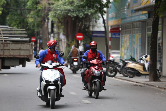 Những cơn rét giá lạnh mang đến cho sự bình lặng và nét đẹp riêng của mùa đông. Hãy cùng xem hình ảnh tuyệt đẹp về mùa đông và cảm nhận sự ấm áp chảy đều trong mọi hạt cát cuộc sống.