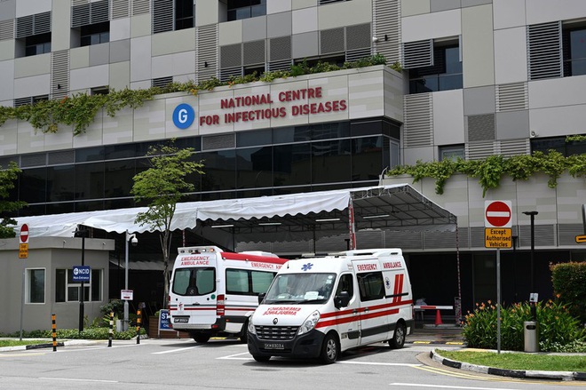 Số ca mắc Covid-19 cao kỷ lục, Singapore phong tỏa 2 k&yacute; t&uacute;c x&aacute; c&ocirc;ng nh&acirc;n - Ảnh 1.