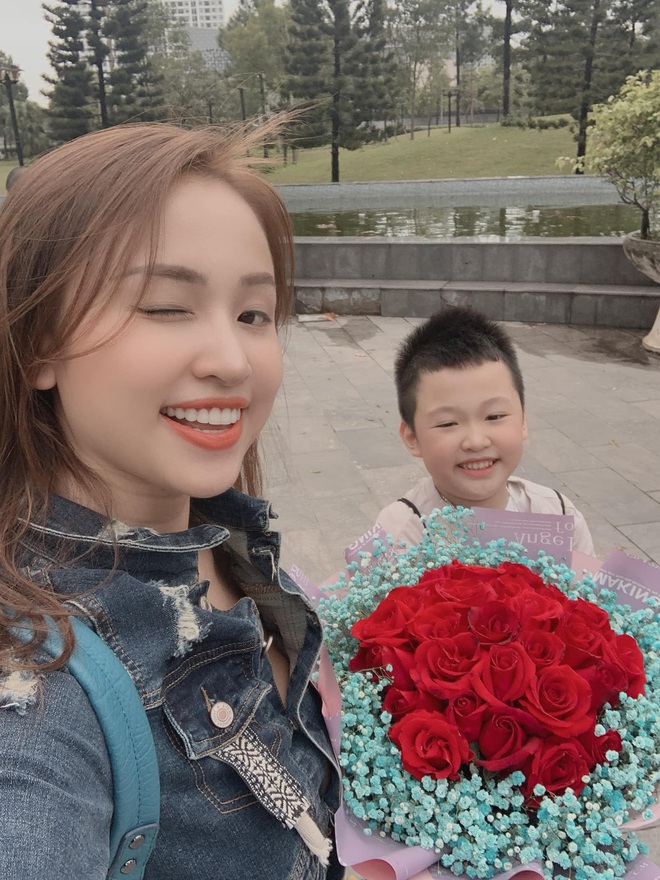 MC V&acirc;n Hugo lần đầu khoe ảnh hạnh ph&uacute;c b&ecirc;n bạn trai, nhưng sao lại che chắn kỹ lưỡng thế n&agrave;y?  - Ảnh 5.