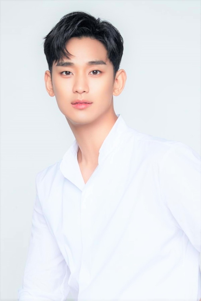 Fan Hàn chọn ra top sao nam 3 ngày không tắm mà cơ thể vẫn tỏa hương hoa: Cả nam thần Kim Soo Hyun và Park Bo Gum đều phải chịu thua đại diện của BTS - Ảnh 4.