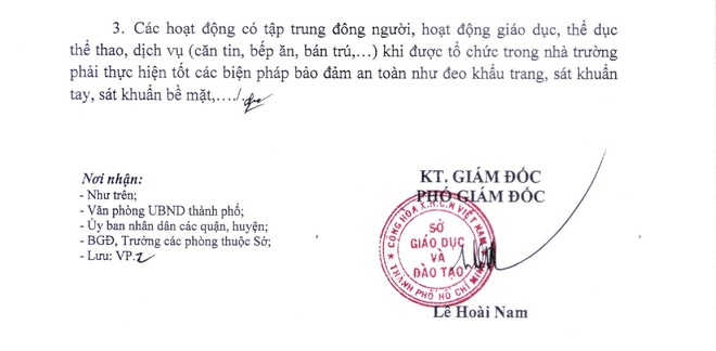 Quyết định mới nhất của Sở GD-ĐT TP.HCM về thực hiện phòng chống dịch: Không giãn cách lớp, tổ chức bán trú - Ảnh 2.