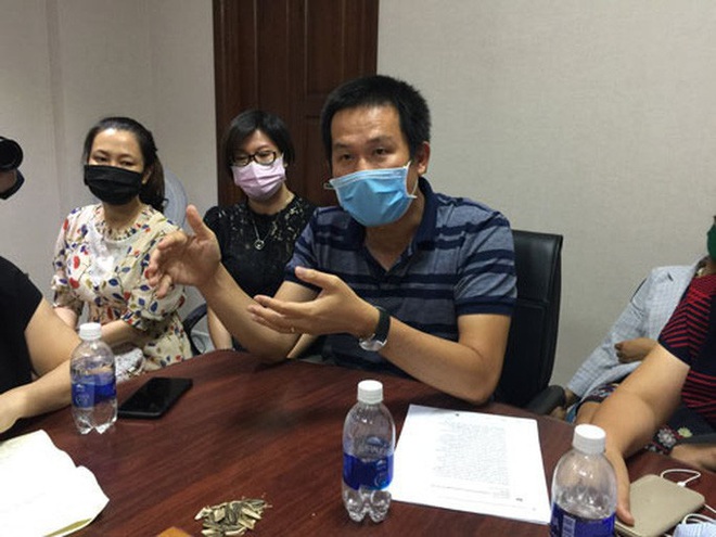 Bộ GD-ĐT l&ecirc;n tiếng về việc c&aacute;c trường thu học ph&iacute; trực tuyến qu&aacute; cao - Ảnh 2.