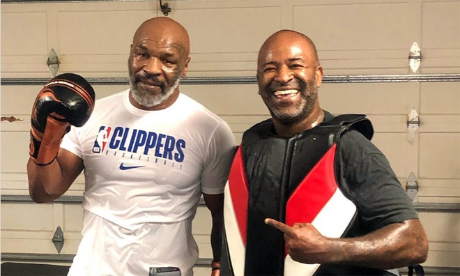  Huyền thoại Mike Tyson khiến fan choáng váng bằng clip tập luyện ở tuổi 53, đưa ra thông báo chính thức: Tôi đã trở lại  - Ảnh 1.