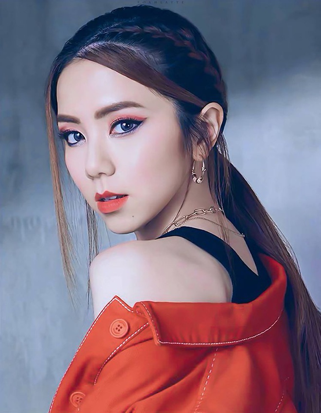 Top 10 gương mặt đẹp nhất châu Á 2020: Lisa đánh bại loạt nữ thần Hoa - Hàn, Sehun - Jungkook nhún nhường trước mỹ nam thị phi - Ảnh 10.