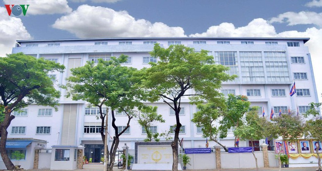 Bệnh nh&acirc;n Covid-19 cuối c&ugrave;ng của Campuchia đ&atilde; xuất viện - Ảnh 1.