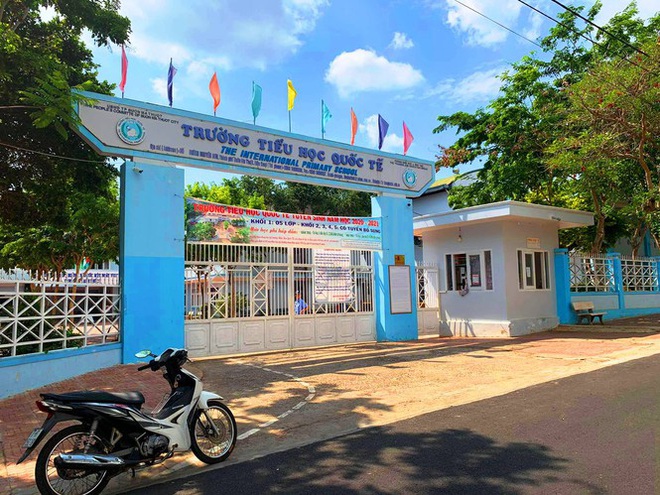 Một học sinh lớp 2 trốn trường, đi bộ 13 km về nh&agrave;, ai chịu tr&aacute;ch nhiệm? - Ảnh 1.