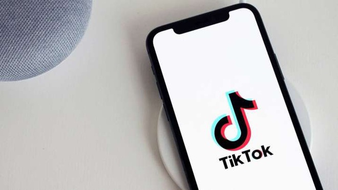 TikTok dính chàm tại Ấn Độ, hạ bậc App Store nặng nề vì một lỗi lầm tai hại - Ảnh 1.