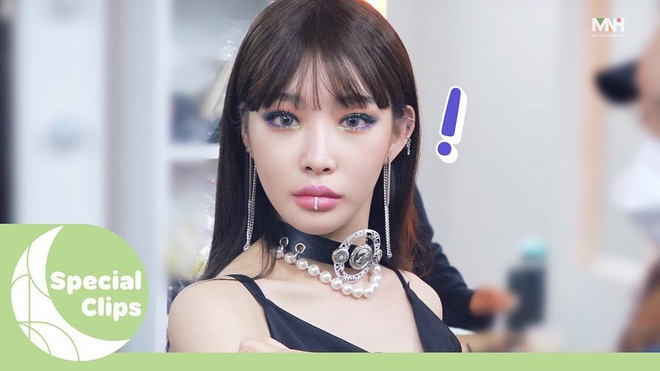 Chungha bị Knet khẩu nghiệp vì lộ mặt sưng phồng đáng báo động ở hậu trường, Park Bom bỗng dưng bị gọi tên - Ảnh 3.