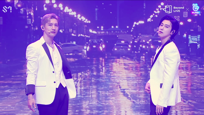 TVXQ! nói Xin chào fan Việt, biểu diễn cực sung tại concert online với loạt sân khấu đã mắt; được hậu bối NCT Dream giao nhiệm vụ đầy ý nghĩa - Ảnh 47.