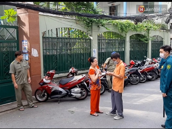 Nhân chứng vụ cây đổ khiến nhiều học sinh thương vong: Nghe tiếng cây đổ rầm rất to, sau đó có nhiều cháu học sinh kêu la thảm thiết - Ảnh 3.