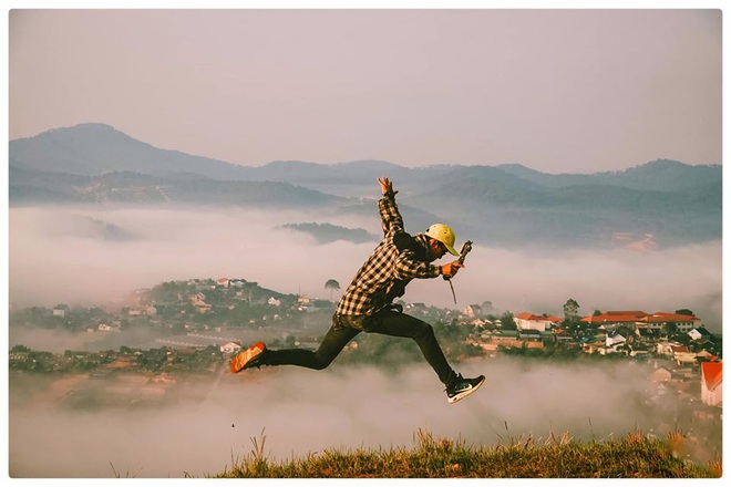 Điểm săn mây nổi tiếng ở Đà Lạt “tan hoang” vì tình trạng xả rác bừa bãi, chủ nhân ngọn đồi bức xúc lên tiếng: “Làm ơn đừng xâm phạm đất nhà mình nữa” - Ảnh 7.