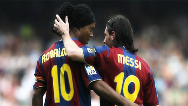 Ronaldinho: 'Messi chẳng cần học hỏi gì từ tôi khi ở Barcelona' | Goal.com  Việt Nam