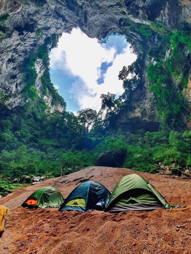 Chàng trai lần đầu tiết lộ nhiều sự thật ít biết về “hố tử thần” cao nhất Việt Nam, khẳng định nhiều bài đăng trên MXH đưa thông tin sai lệch gây hiểu lầm - Ảnh 1.