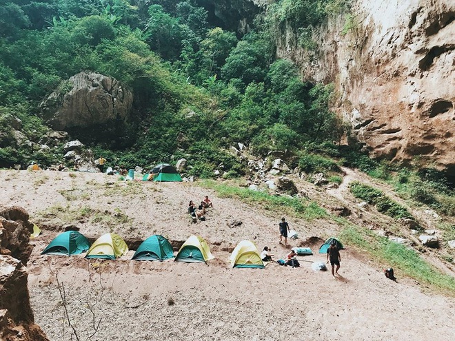 Chàng trai lần đầu tiết lộ nhiều sự thật ít biết về “hố tử thần” cao nhất Việt Nam, khẳng định nhiều bài đăng trên MXH đưa thông tin sai lệch gây hiểu lầm - Ảnh 13.