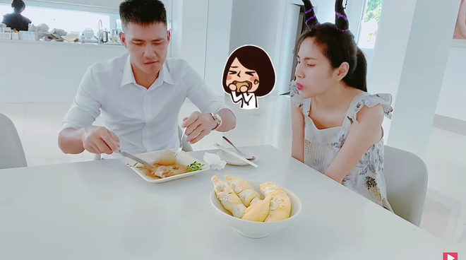 Thuỷ Tiên vừa đi show về, diện nguyên đồ diễn vào bếp để nấu sâu cho Công Vinh: chị định tranh hết phần đảm đang của thiên hạ hay gì? - Ảnh 5.