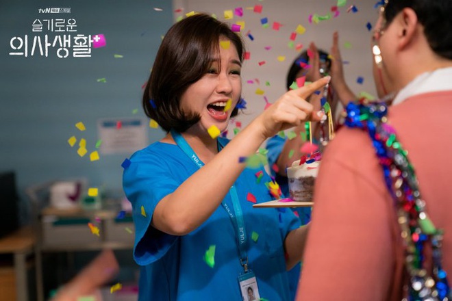 Đầy nhân văn và chân thật, Hospital Playlist chính là phim y khoa hay nhất xứ Hàn lúc này! - Ảnh 19.