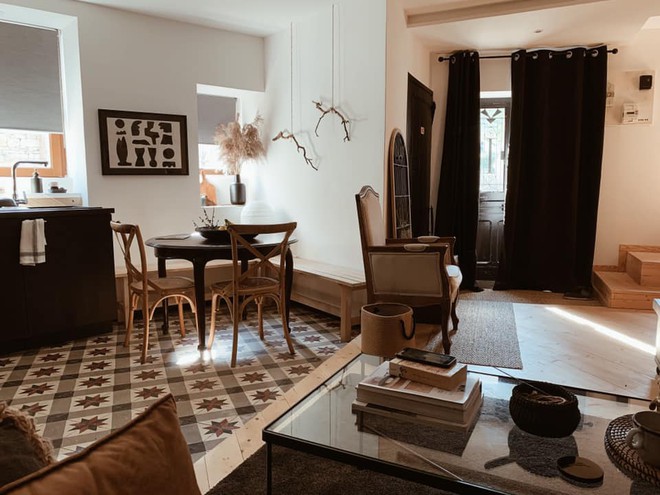 Nữ hoạ sĩ Việt thổi hồn v&agrave;o căn nh&agrave; thu&ecirc; x&acirc;y từ thế kỉ 19 ở Ph&aacute;p bằng đồ nội thất secondhand gi&aacute; rẻ, chất vintage c&oacute; 1-0-2 - Ảnh 11.