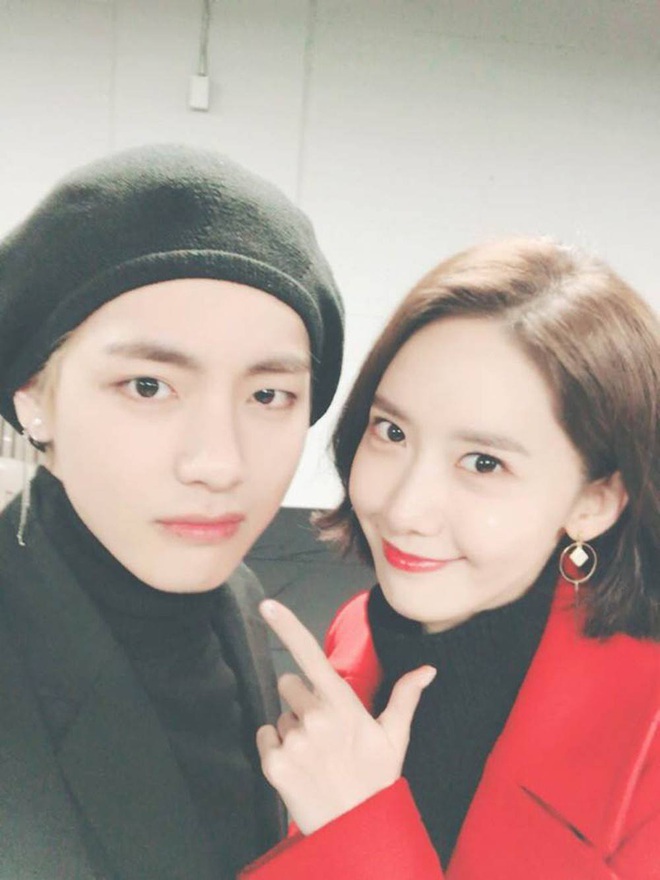 YoonA (SNSD) “cưng” BTS ra mặt nhưng thân thiết nhất với V, hết đến “quẩy” trong concert còn có cử chỉ thân mật vô cùng ám muội - Ảnh 9.