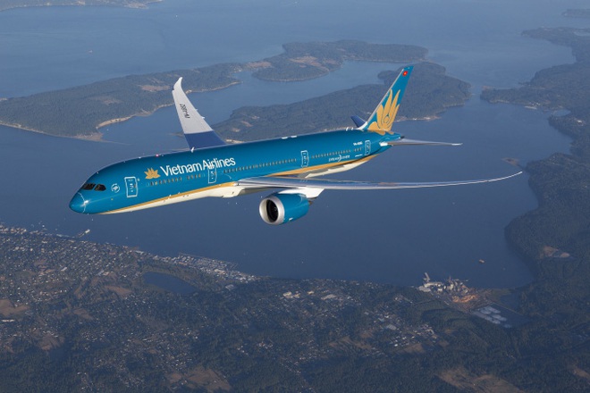 Vietnam Airlines đã khôi phục hoàn toàn số chuyến bay nội địa sau dịch Covid-19, giới trẻ háo hức rủ nhau lên kế hoạch đi du lịch xa hè này - Ảnh 4.