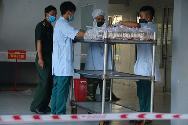 Nhịp sống b&ecirc;n trong khu c&aacute;ch ly 243 b&agrave; bầu ở Quảng Nam  - Ảnh 19.