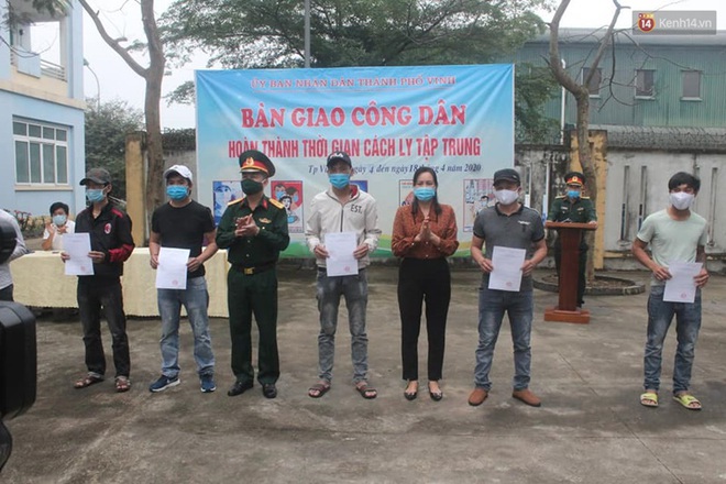 Hơn 7.500 người ở Nghệ An lấy mẫu x&eacute;t nghiệm Covid-19 đều c&oacute; kết quả &acirc;m t&iacute;nh - Ảnh 2.